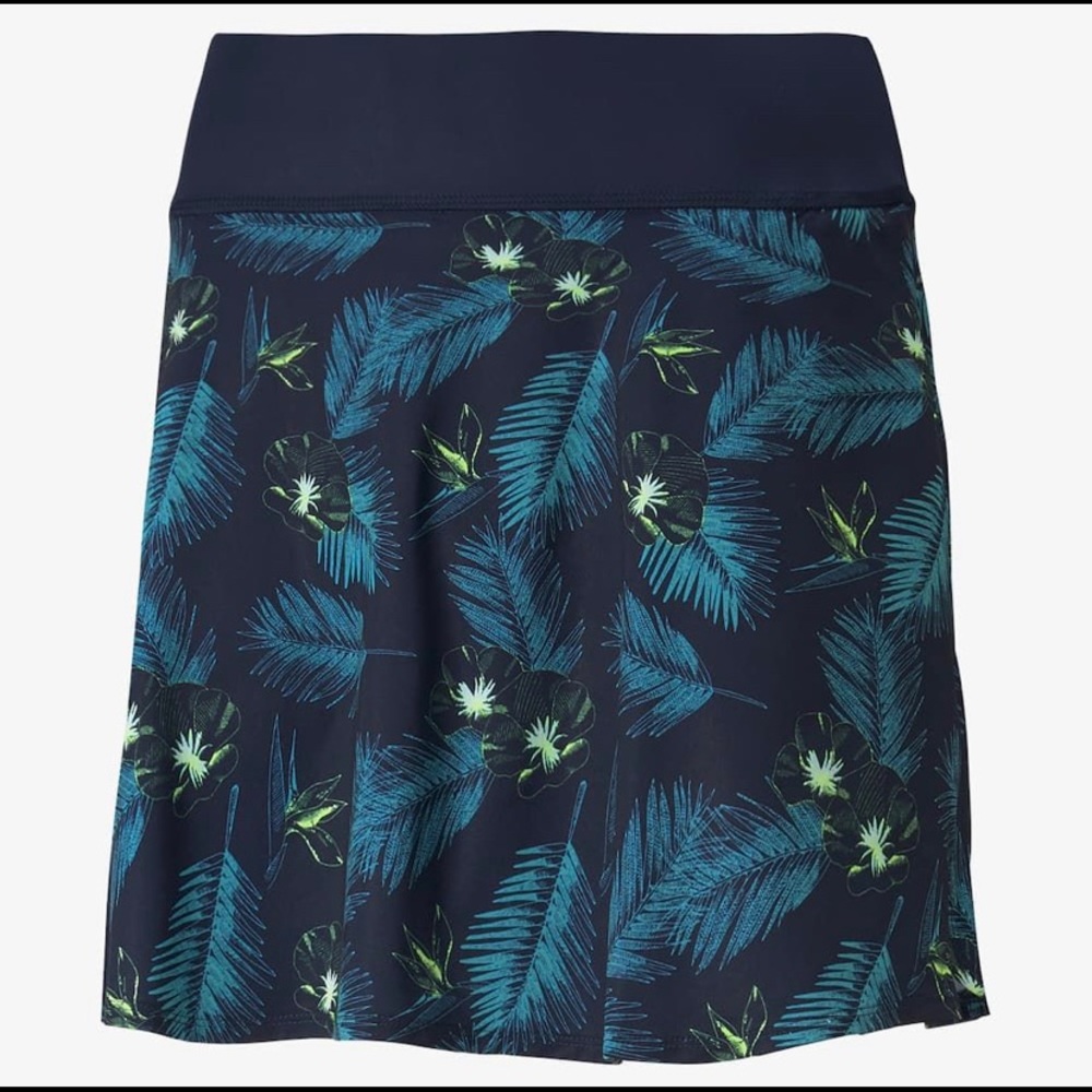 Puma golf skirt size Large; flattering thick waistband